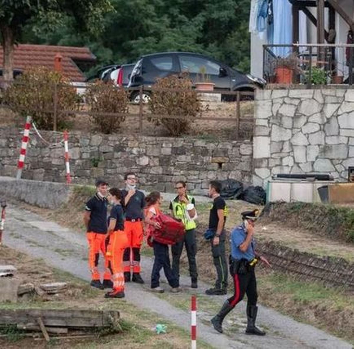 femminicidio genova strangola moglie e confessa