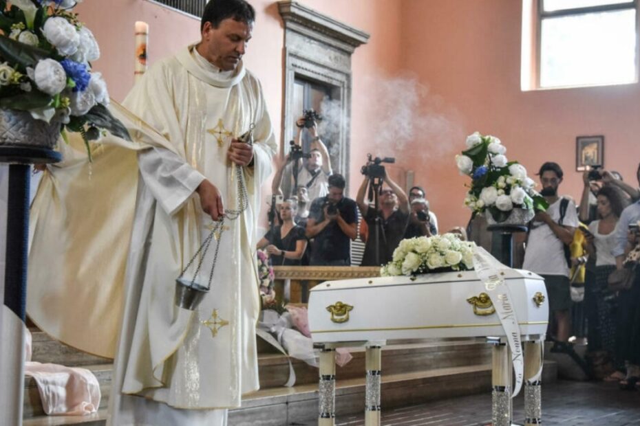funerali diana pifferi dolore