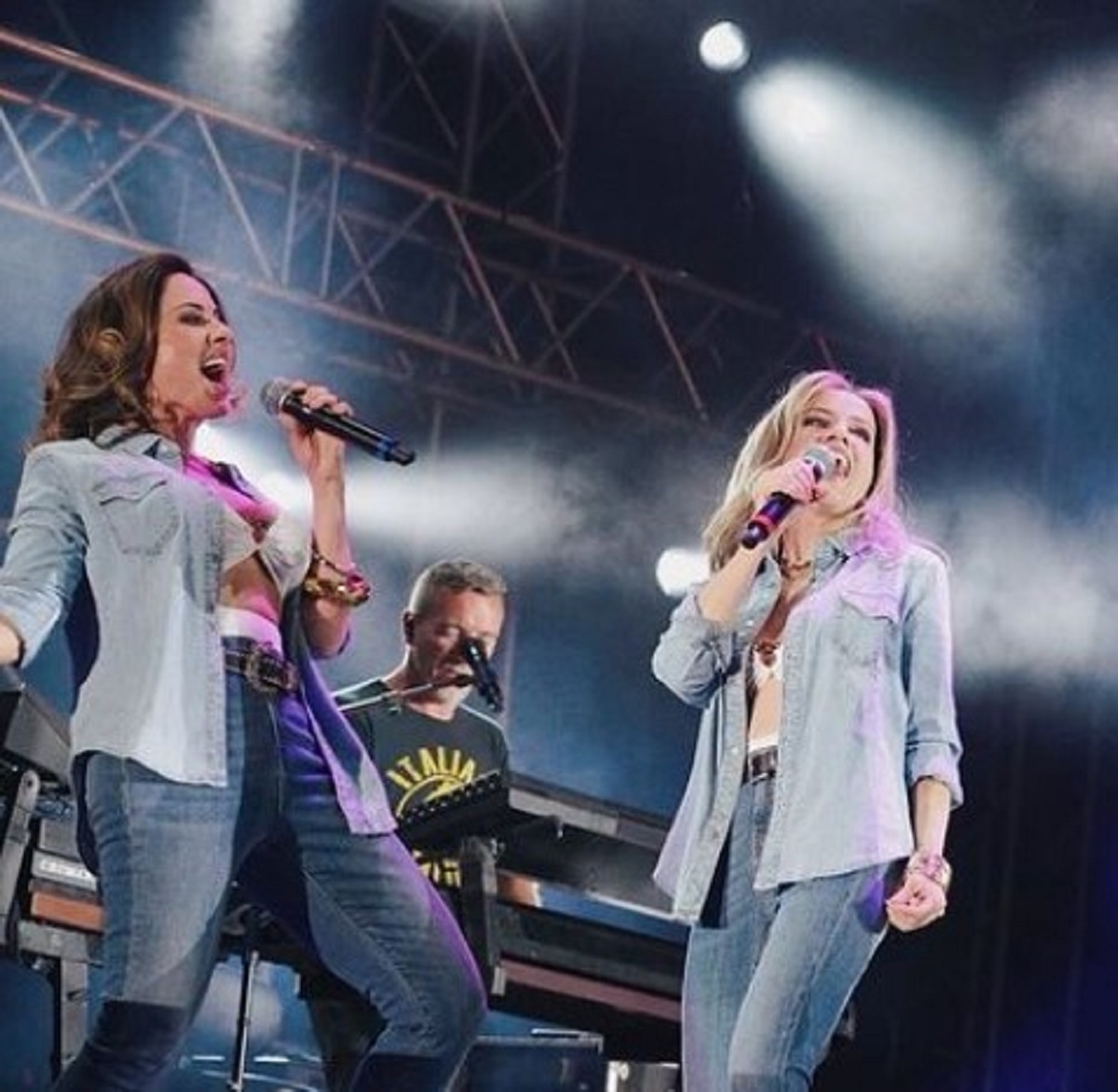 Paola e Chiara di nuovo insieme