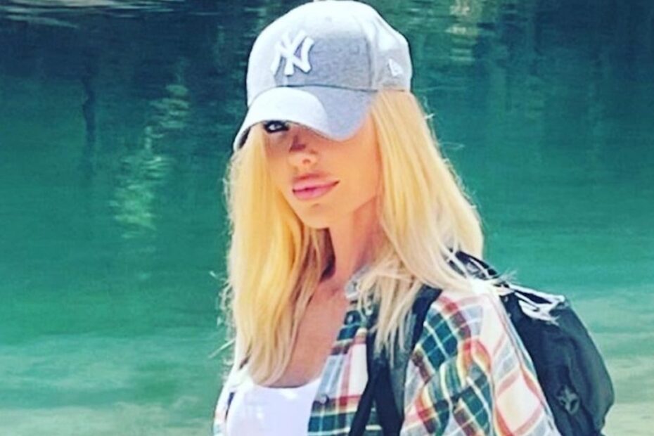 ilary blasi cortina foto cancellata instagram