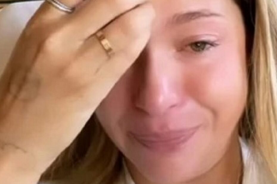 Natalia Paragoni in lacrime