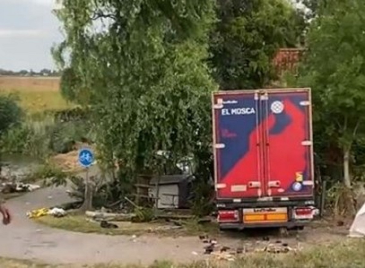 Camion fuori strada durante i festeggiamenti. La tragedia in Olanda