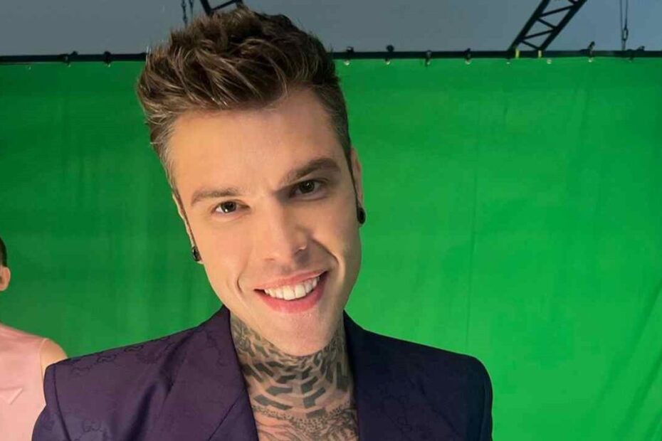 Fedez Nuovo Tatuaggio Lato B
