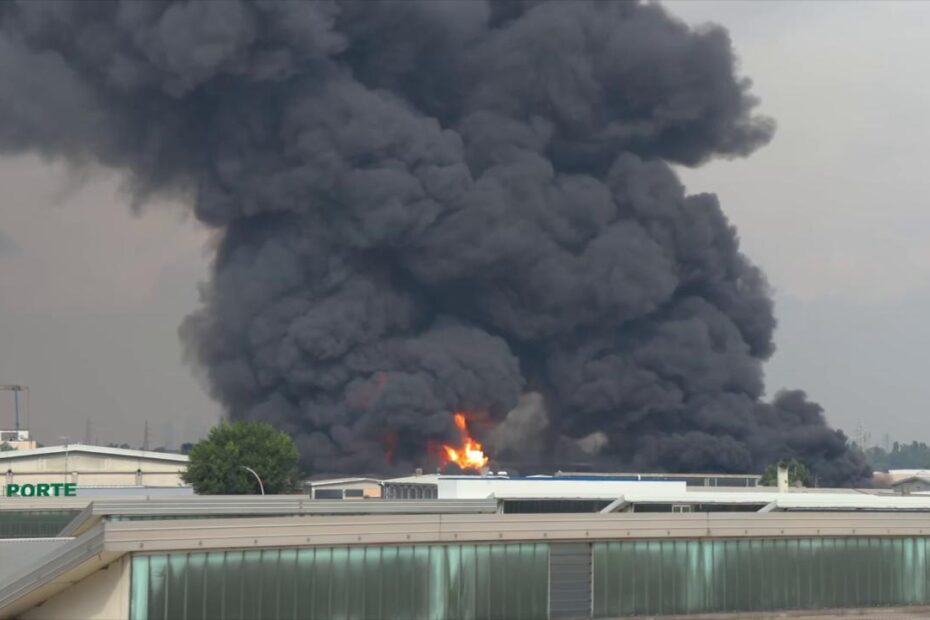 San Giuliano Milanese Incendio Nitrolchimica