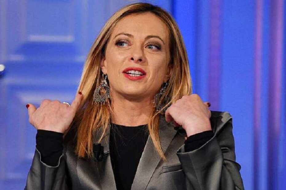 Giorgia Meloni protegge la figlia Ginevra richiamo
