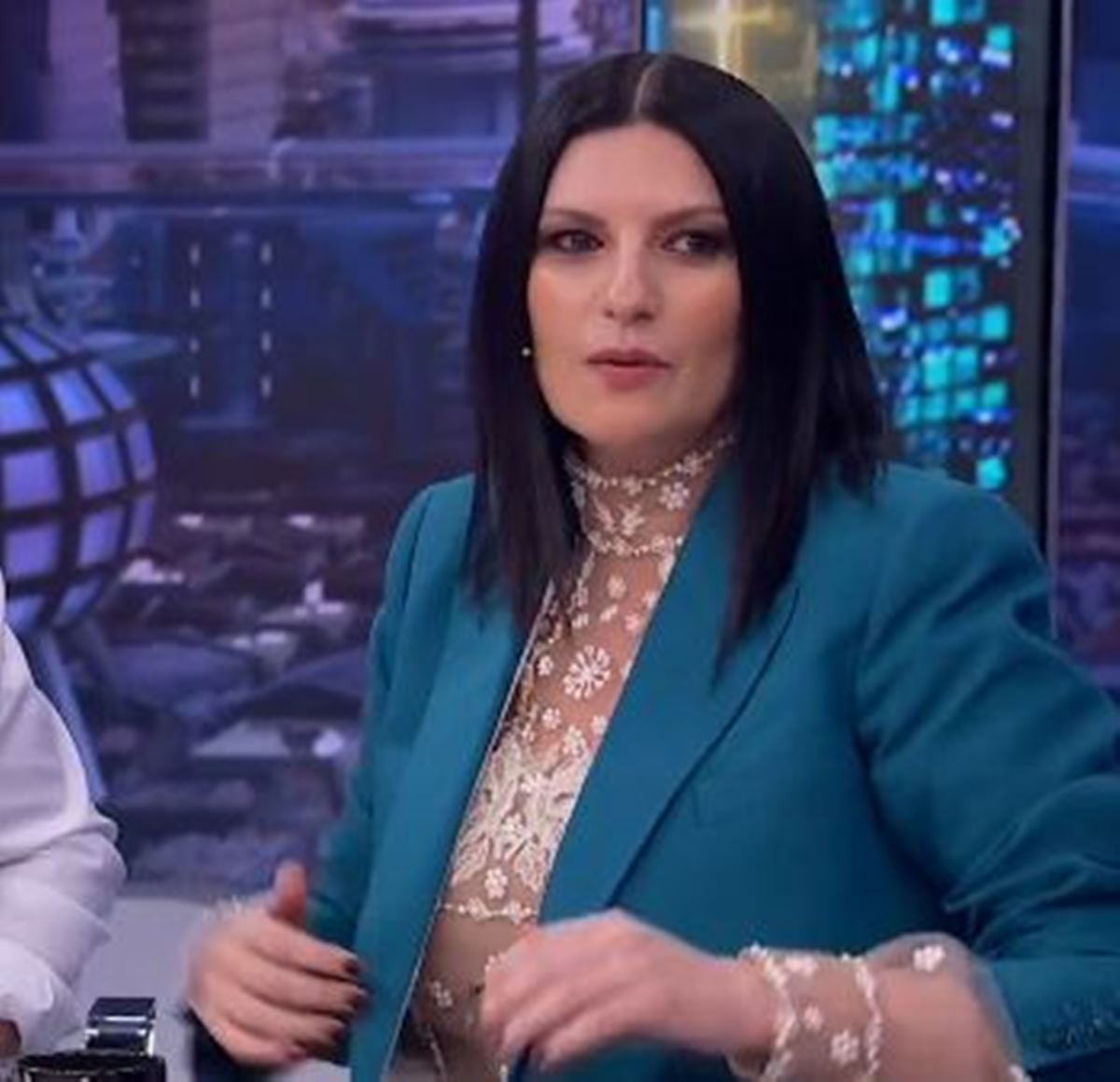 Laura Pausini polemiche per non aver cantato Bella Ciao