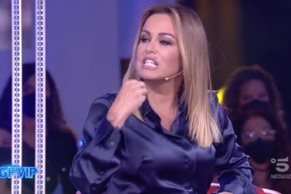 GF Vip 7 scintille Pamela Prati e Sonia Bruganelli