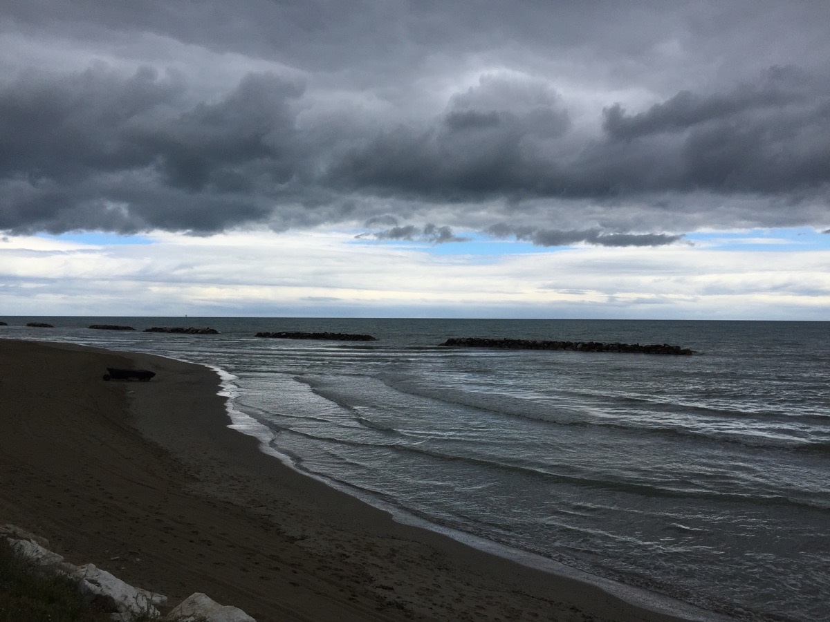 Temporali in arrivo per il fine settimana. Le previsioni meteo