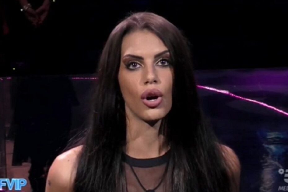 GF Vip 7 Fidanzato Segreto Antonella Fiordelisi