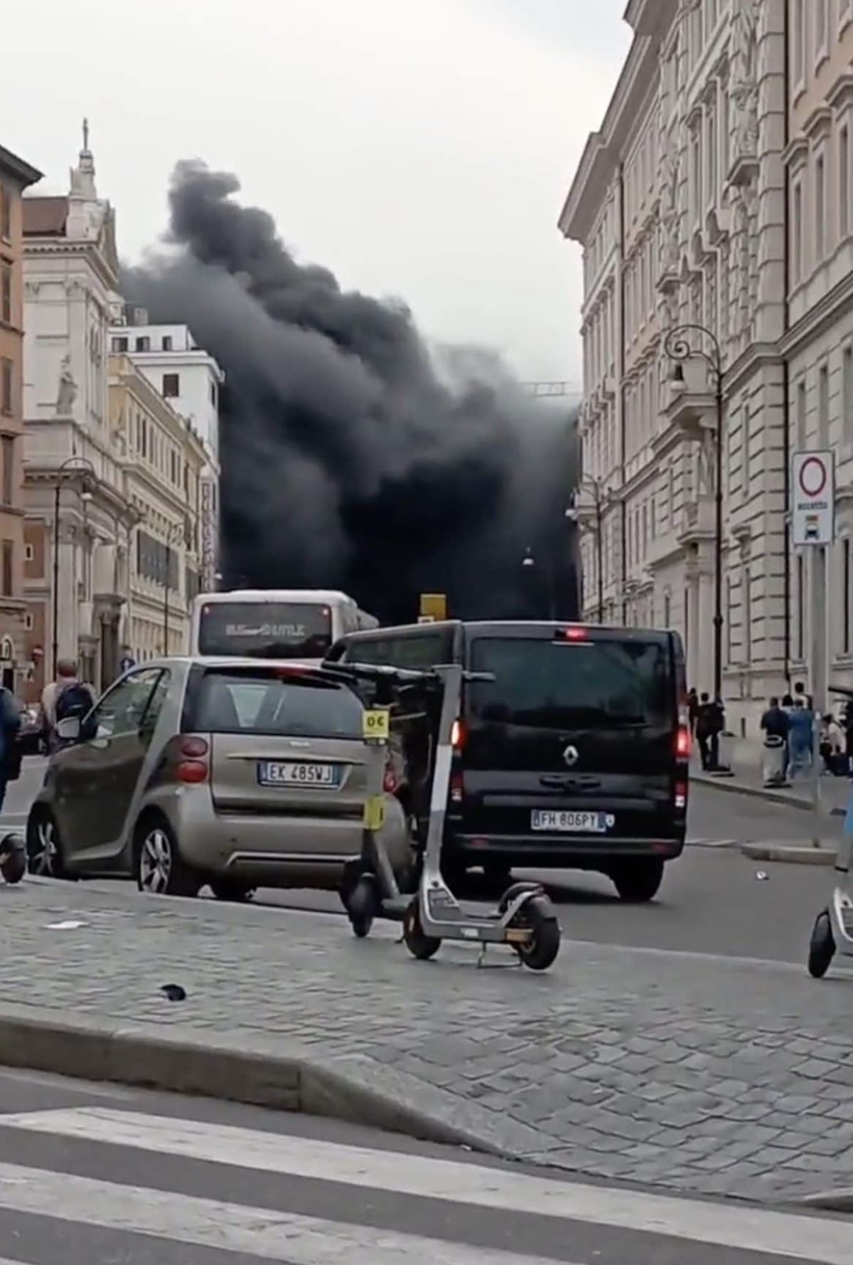 Roma Incendio Stazione Termini