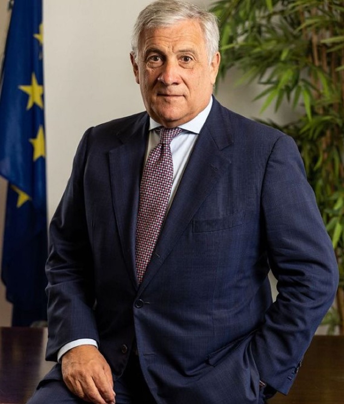 Giorgio Mulè contro Antonio Tajani 