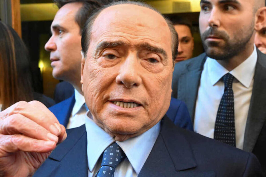 Caccia al franco tiratore: chi ha divulgato gli audio di Berlusconi?