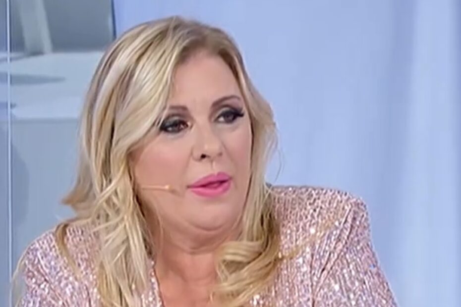 caos ued pinuccia denuncia tina