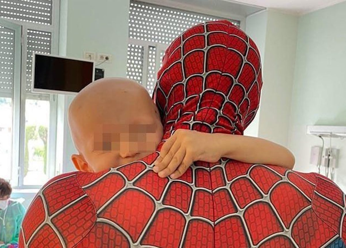 Ettore Pandolfi bambino morto tumore spiderman