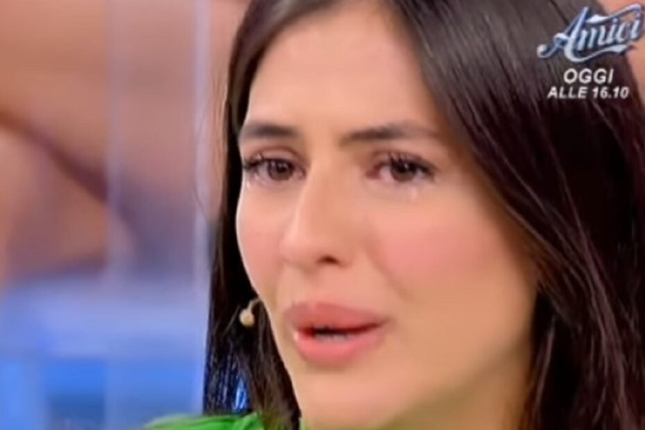 Uomini e Donne Federica Aversano lacrime