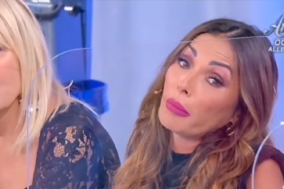 Uomini e Donne Veronica Ursida spara zero Ida Platano