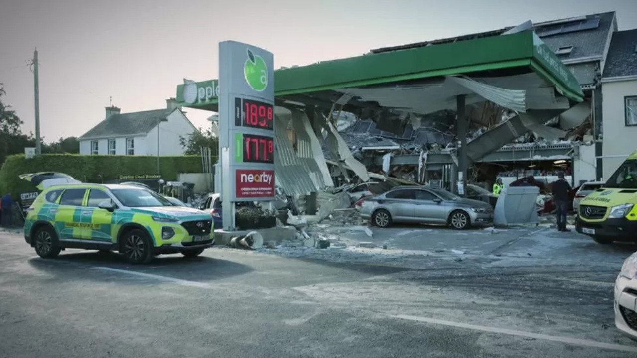 irlanda esplosione stazione di servizio tre morti