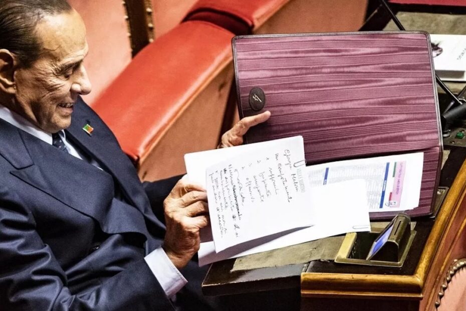 Silvio Berlusconi e gli appunti su Giorgia Meloni