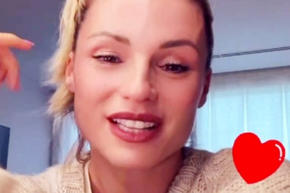 Michelle Hunziker Annuncio Arrivo Bimbo