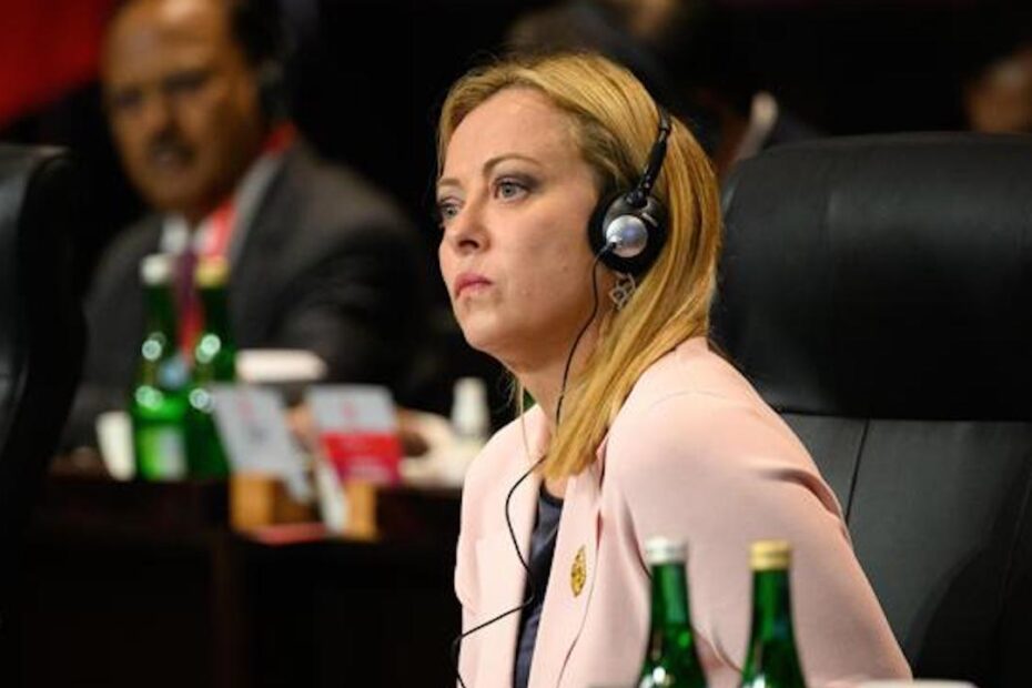 Giorgia Meloni significato spilla indossata al G20