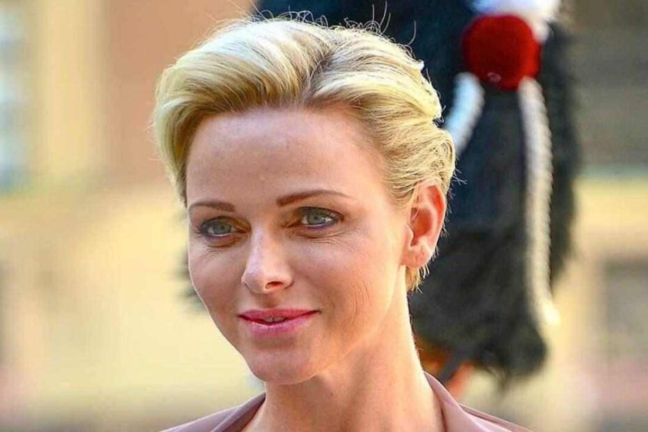 Il collo di Charlene monaco collana diamante Grace