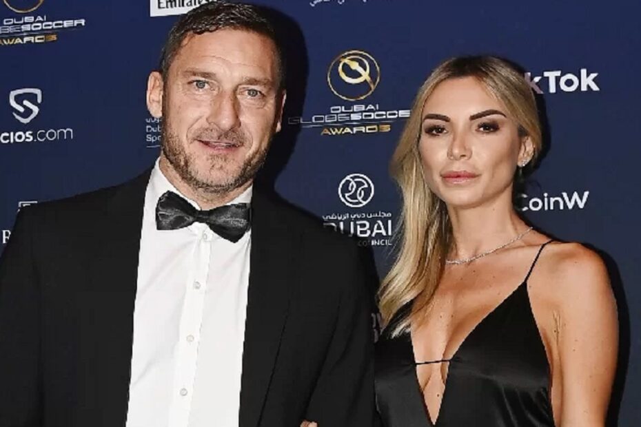 francesco totti noemi bocchi anello