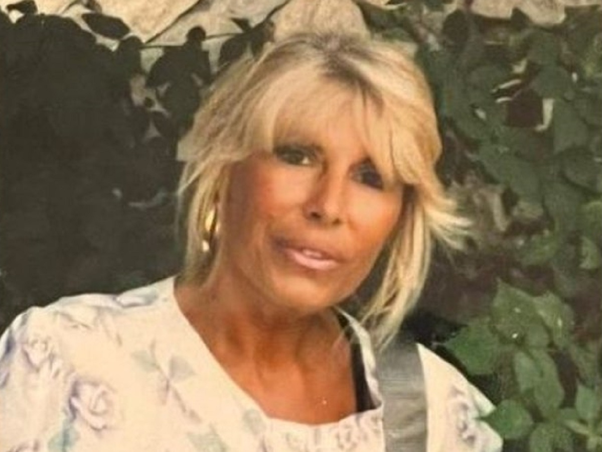 selvaggia lucarelli polemiche dopo morte mamma