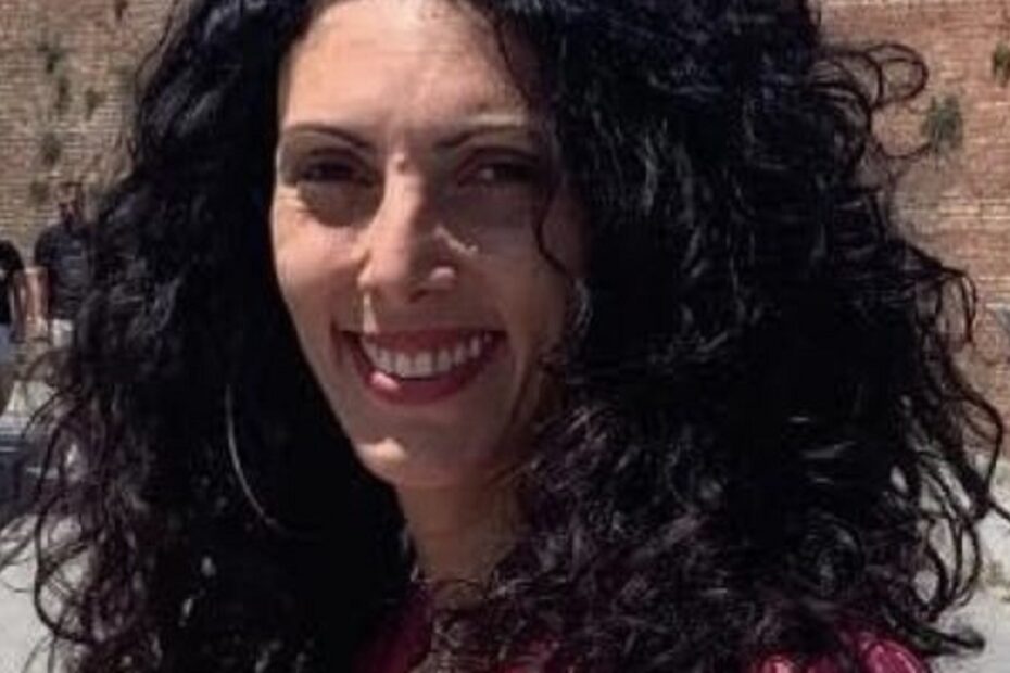 Stefania Lala trovata morta a terra vicino casa