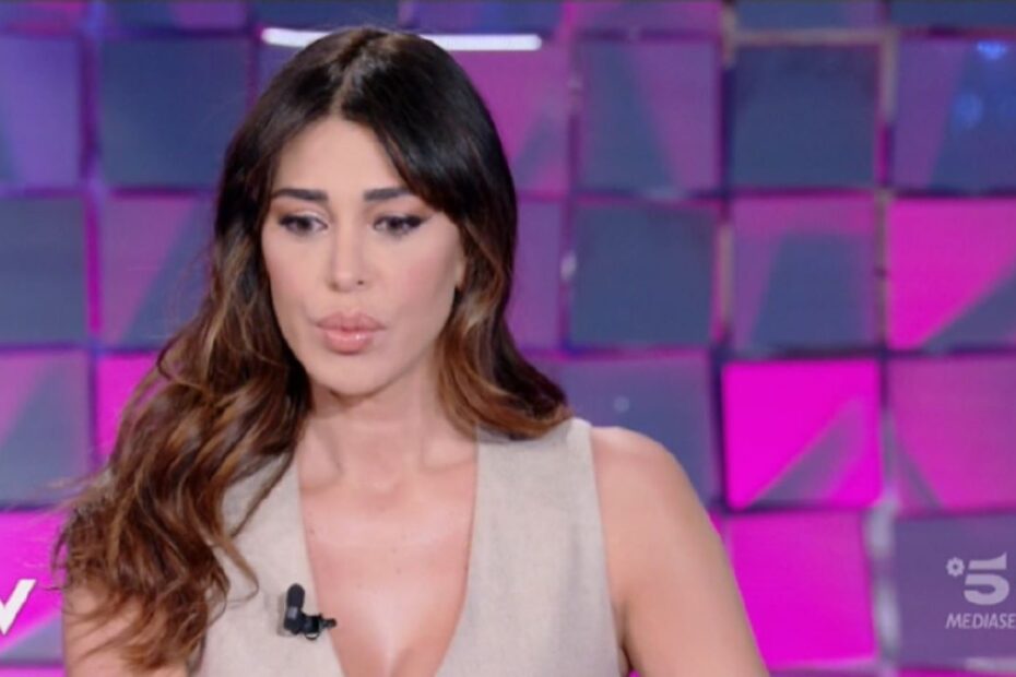 Belen Rodriguez Annuncio Salute