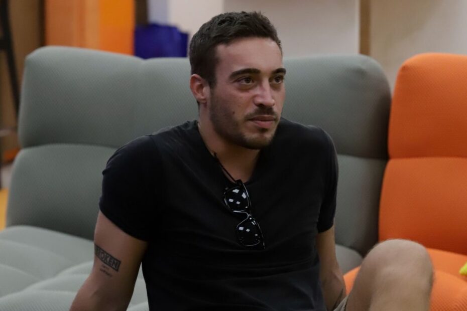 Antonino Spinalbese contro Nikita Pelizon