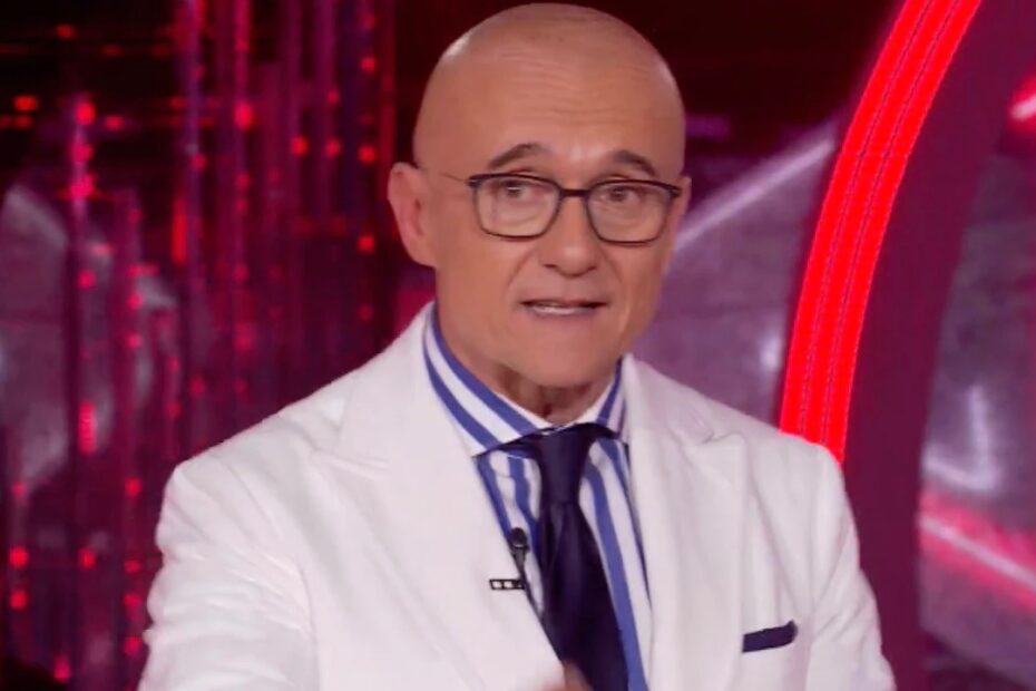 Attilio Romita è stato lasciato ufficialmente in diretta tv al GF Vip