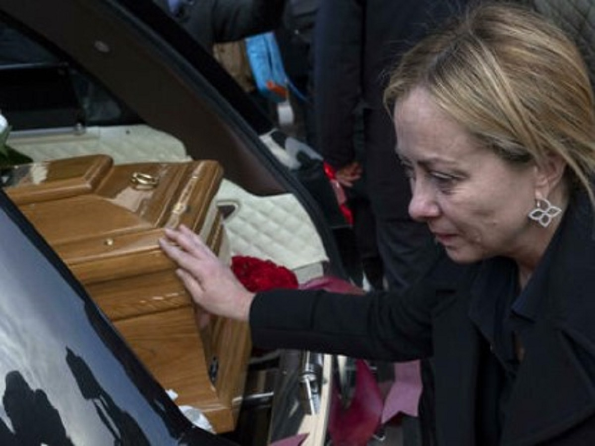 Funerali di Nicoletta Golisano, presente anche la presidente del Consiglio Giorgia Meloni