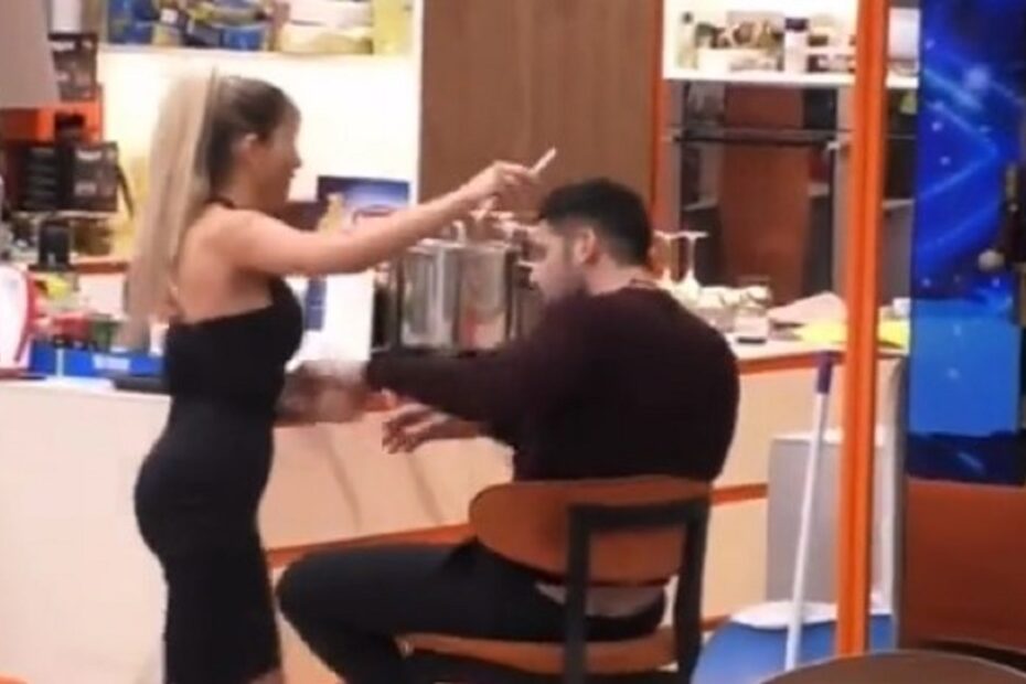 GF Vip 7 scontro Oriana Marzoli Luca Salatino