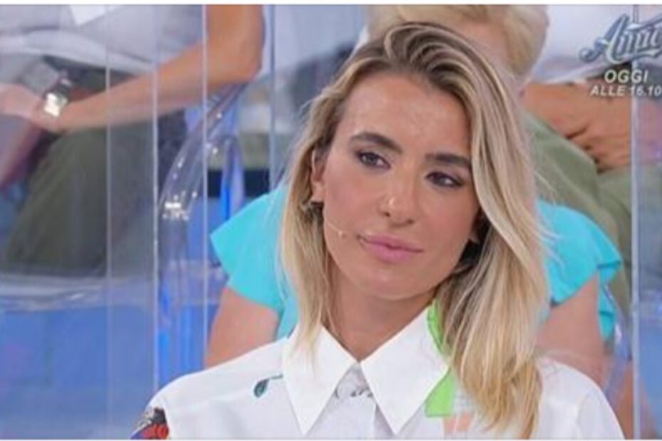 Cristina Tenuta, la dama di UeD nel pubblico nel 2013: il video