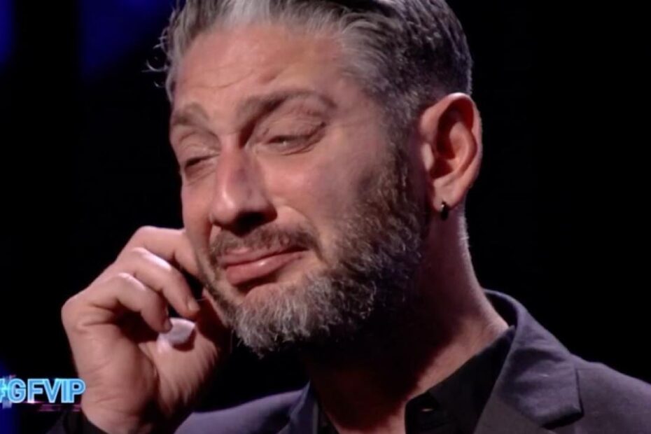 Grande commozione al GF Vip 7 per Edoardo Tavassi