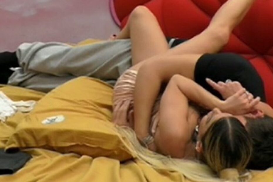 Oriana Marzoli e Daniele Dal Moro: scatta il bacio