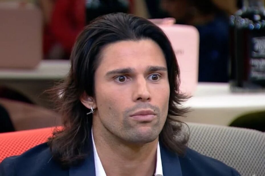 Critiche di Giulia Salemi e Pierpaolo Pretelli su Luca Onestini