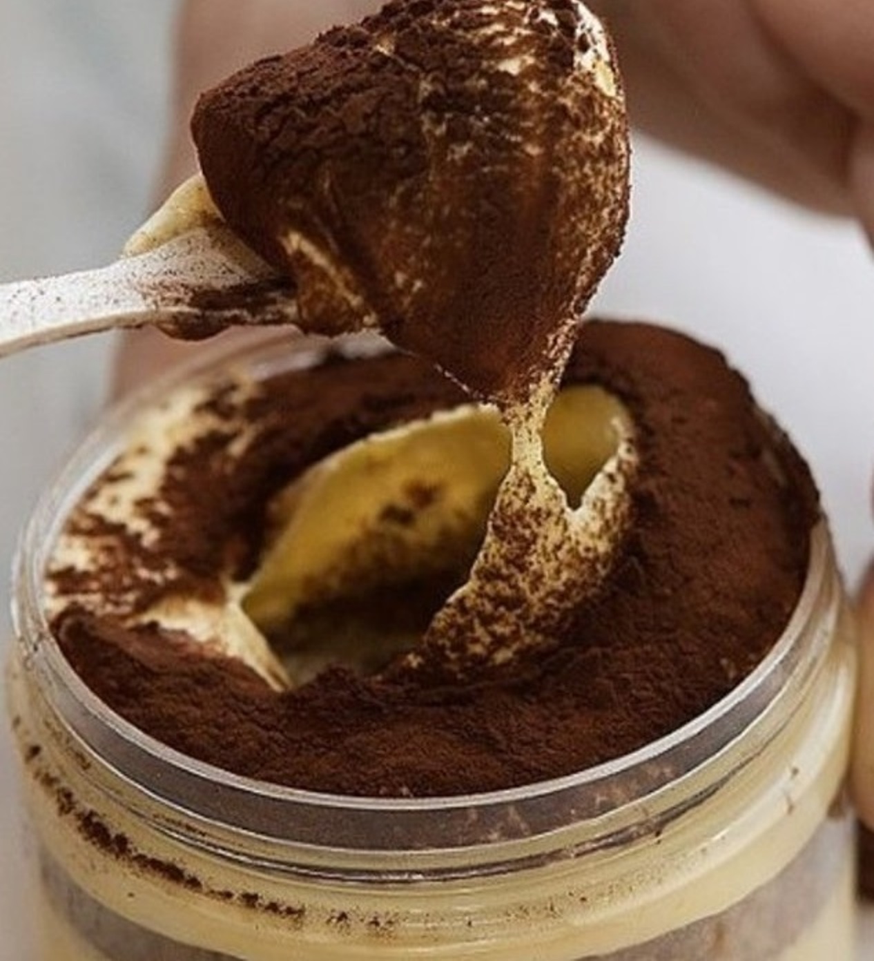 20enne muore tiramisù vegano