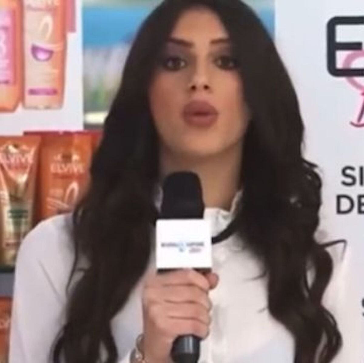 GF Vip 7, Antonella Fiordelisi asfaltata sul web per colpa di uno spot