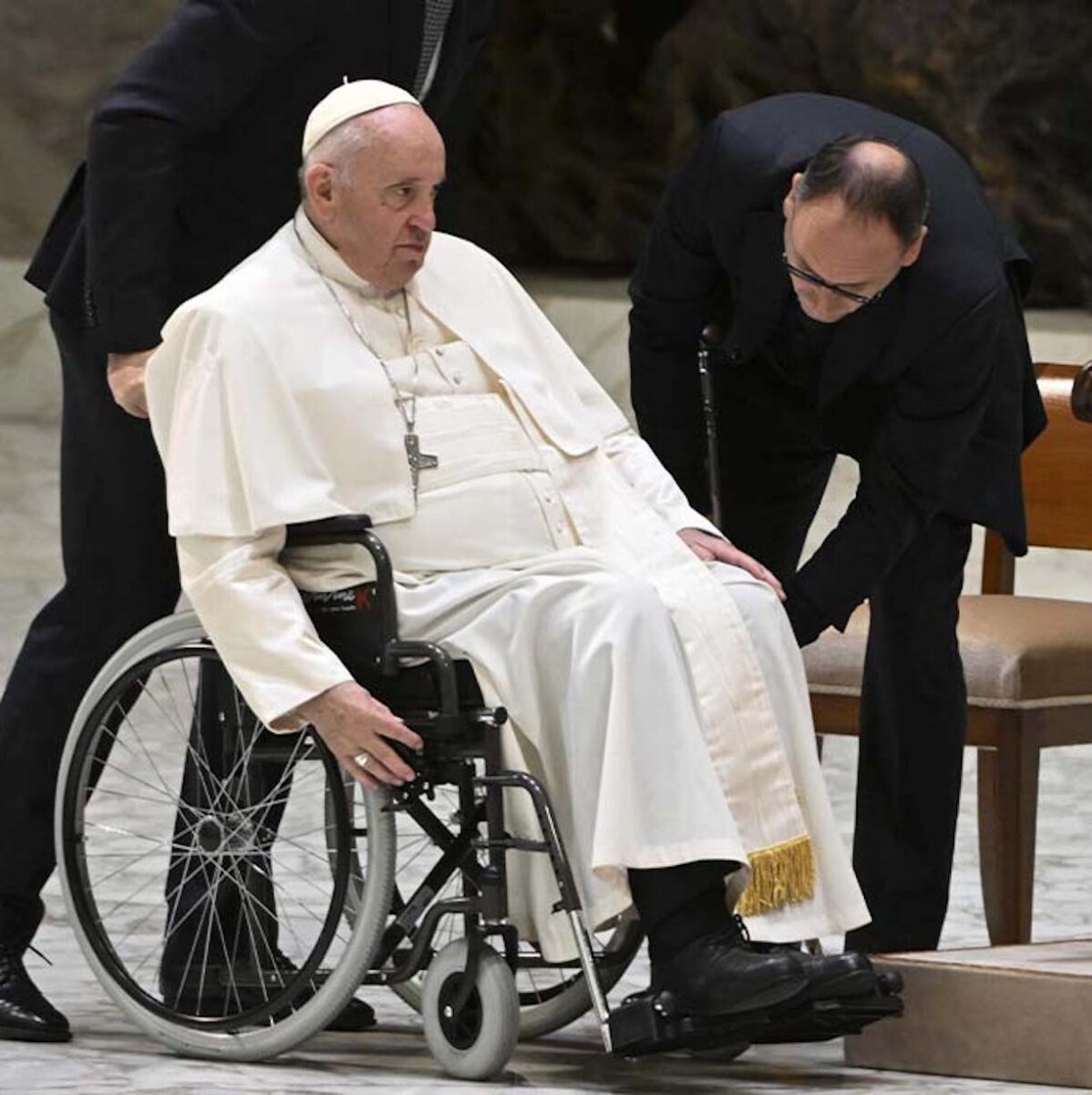 Ecco cos’ha davvero Papa Francesco: le condizioni di salute