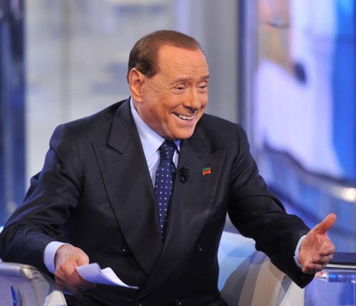 Silvio Berlusconi Morto