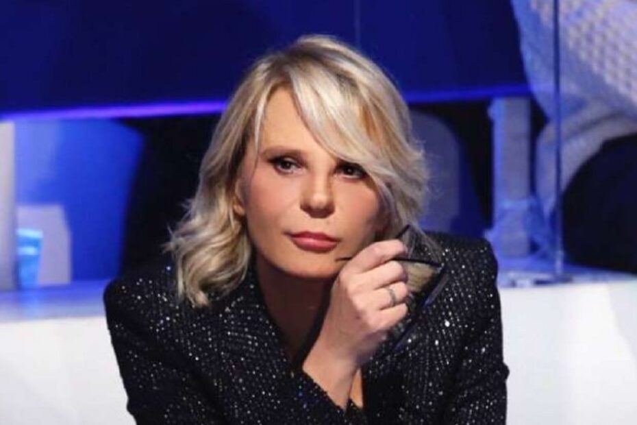 Amici 22, la Fascino di Maria De Filippi interviene sul Covid