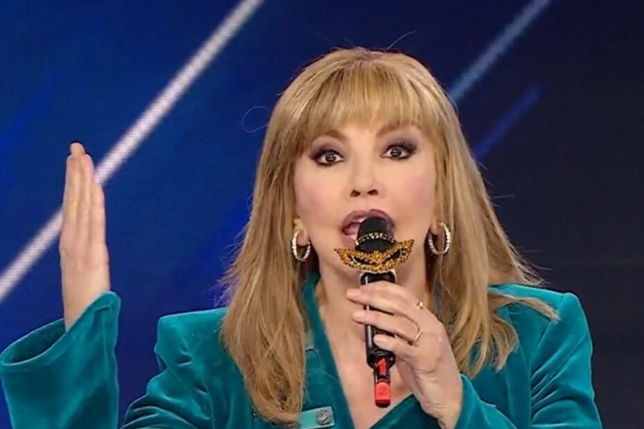 milly_carlucci_il_cantante_mascherato_guai-930x620.jpg?x43438