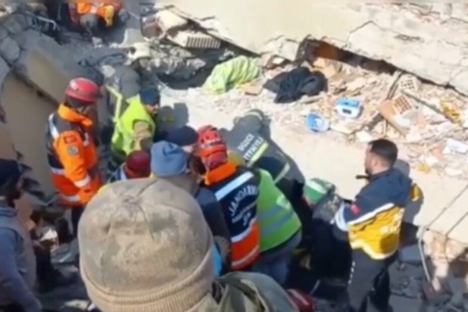 terremoto turchia bambini dispersi miracolo