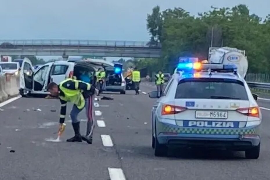 Incidente stradale oggi sull’A1 a Modena morto feriti