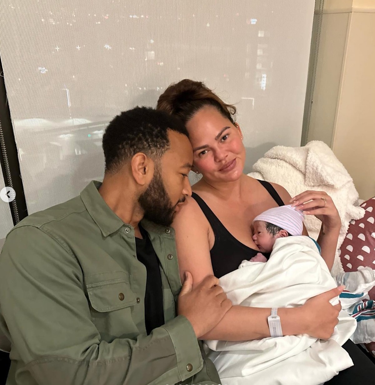 chrissy-teigen-quarto-figlio