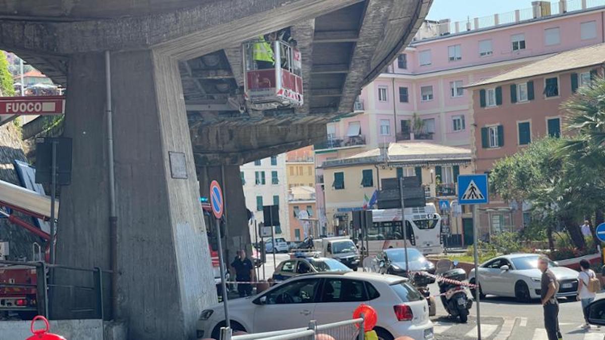 Genova, la foto del ponte e Nervi preoccupa i cittadini