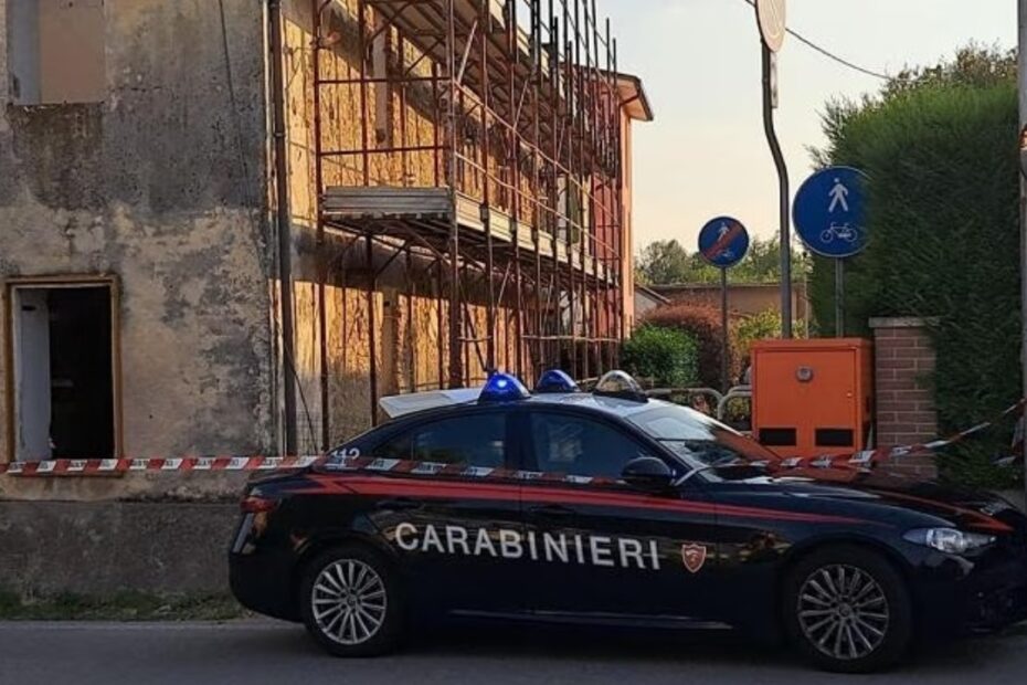 bambino 2 anni cade muore piscina