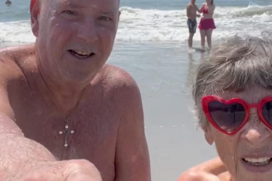 coppia-anziani-mare-video-virale