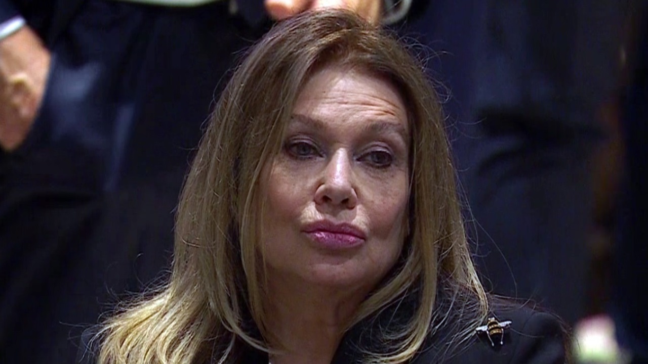 ha compiuto 70 anni e oggi8230 veronica lario che fine ha fatto e cosa fa l8217ex moglie di silvio berlusconi da Caffeinamagazine.it ha compiuto 70 anni e oggi8230 veronica lario che fine ha fatto e cosa fa l8217ex moglie di silvio berlusconi